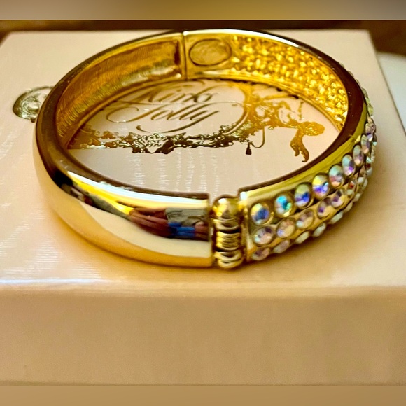 Kirks Folly Brilliant Blue Aurora Borealis Crystals Gold Plated Hinged Bracelet - Picture 4 of 8